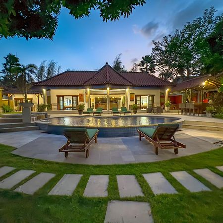 Villa Bugis Abimanyu Seminyak Εξωτερικό φωτογραφία