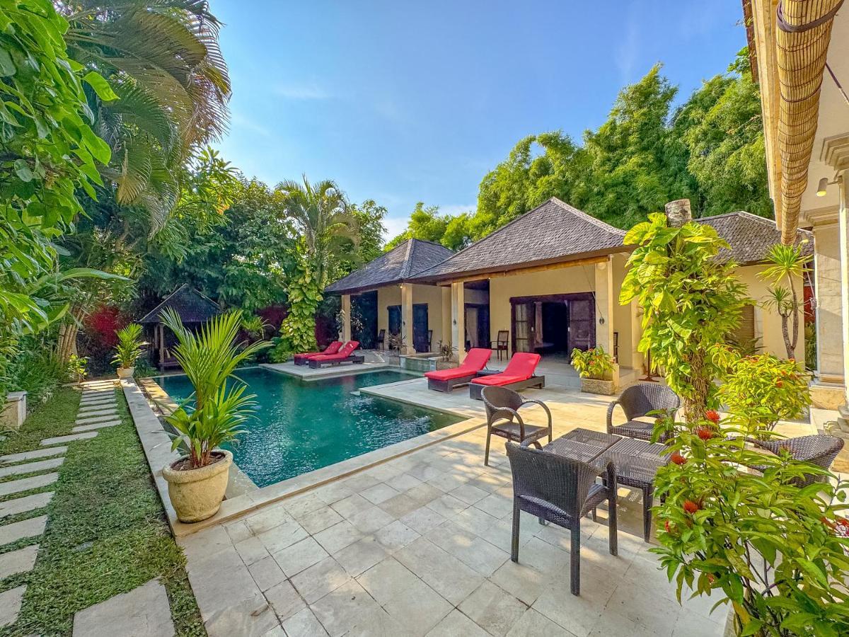 Villa Bugis Abimanyu Seminyak Εξωτερικό φωτογραφία