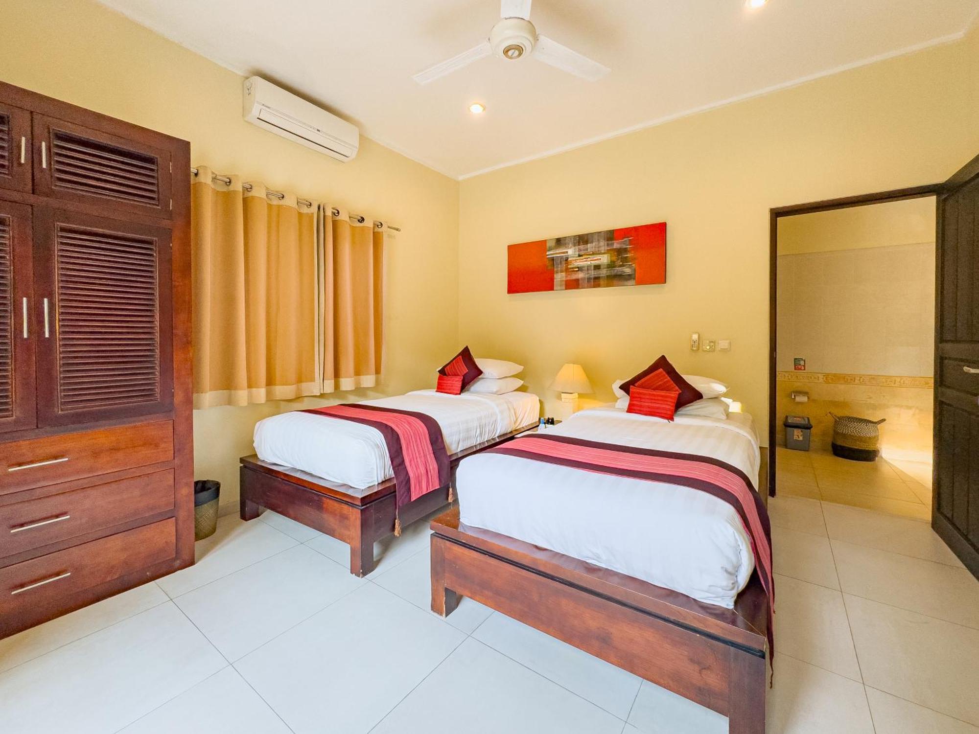Villa Bugis Abimanyu Seminyak Δωμάτιο φωτογραφία