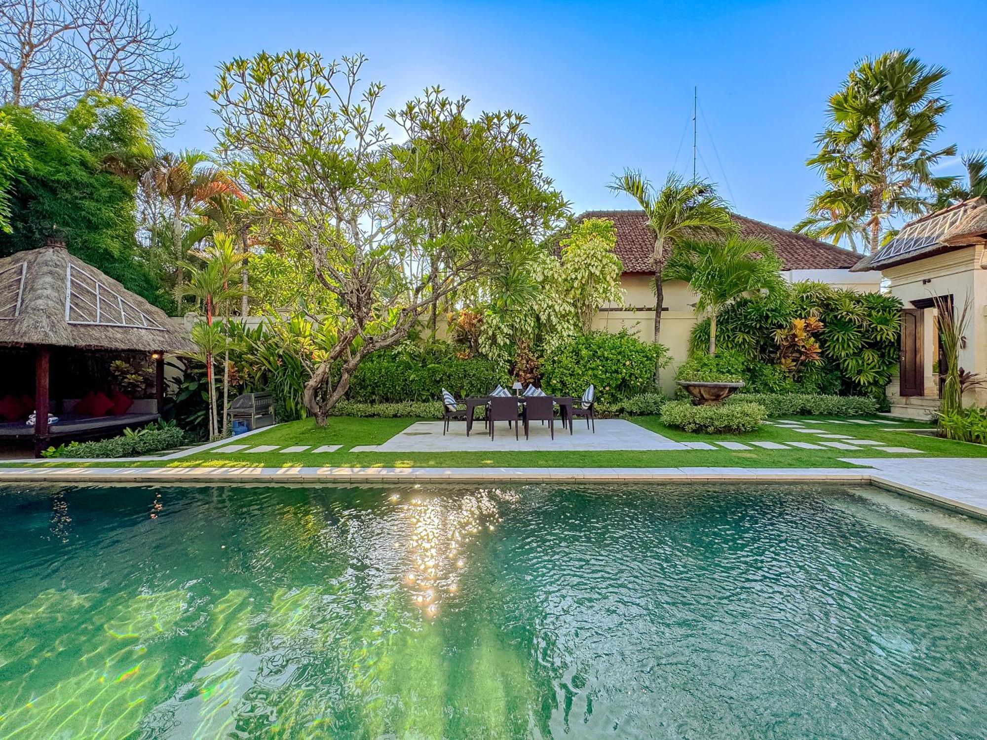 Villa Bugis Abimanyu Seminyak Δωμάτιο φωτογραφία